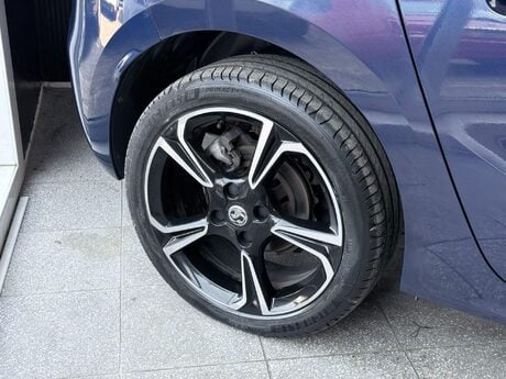 Vauxhall Corsa 1.2 Turbo Elite Nav Premium Auto Euro 6 (s/s) 5dr 3