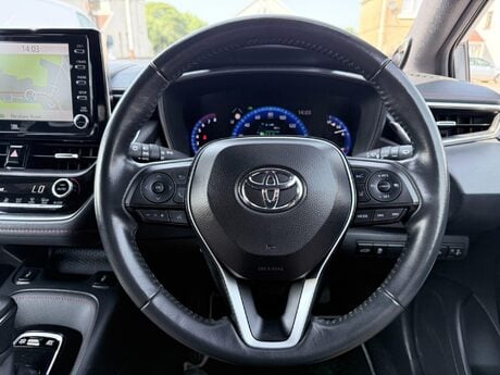Toyota Corolla 2.0 VVT-h Excel Touring Sports CVT Euro 6 (s/s) 5dr 28