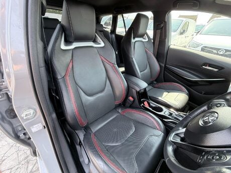 Toyota Corolla 2.0 VVT-h Excel Touring Sports CVT Euro 6 (s/s) 5dr 22