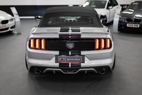 Ford Mustang Gt 9