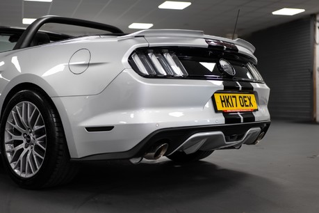 Ford Mustang Gt 10