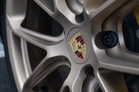 Porsche Cayenne TURBO GT TIPTRONIC 17