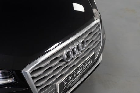 Audi Q2 S Line Tfsi 6