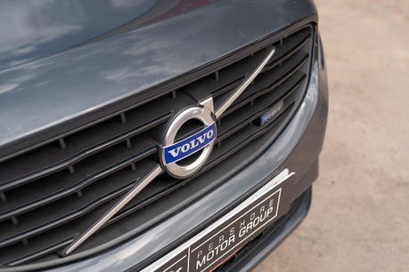 Volvo XC60 R-Design Lux Nav D5 19
