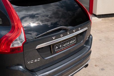 Volvo XC60 R-Design Lux Nav D5 14