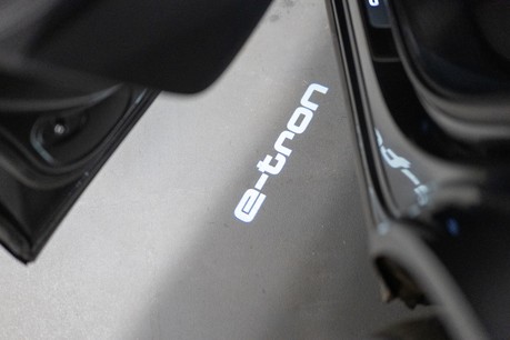 Audi E-Tron Launch Ed 55 Quat 67
