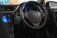 Toyota Auris B-Ed Tss Hybrd Vvt- Image 40