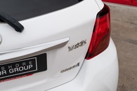 Toyota Yaris Icon Hybrid Vvt-I C Image 13