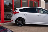 Ford Focus St-Line X Image 4