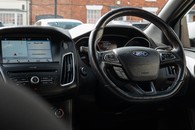 Ford Focus St-Line X Image 41