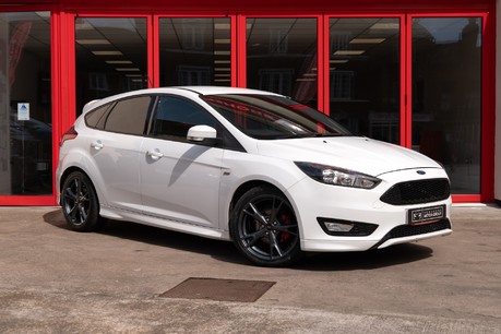 Ford Focus St-Line X 1