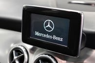 Mercedes-Benz GLA Amgline Prem Cdi 4 Image 36