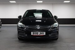 Vauxhall Astra Design Turbo 1