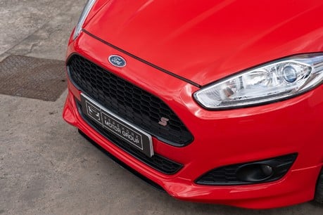 Ford Fiesta St-Line Red Editio 24
