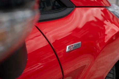 Ford Fiesta St-Line Red Editio 31