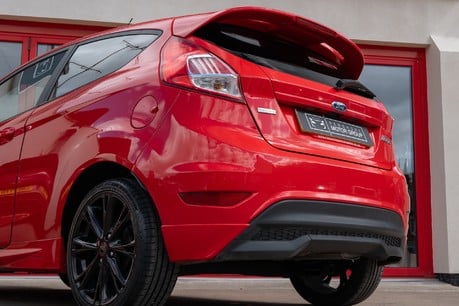 Ford Fiesta St-Line Red Editio 10