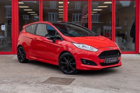 Ford Fiesta St-Line Red Editio