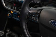 Ford Fiesta Titanium Turbo Image 43