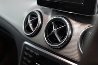 Mercedes-Benz GLA Sport Cdi Auto Image 33