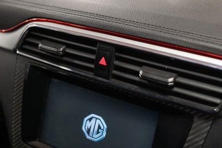 MG ZS Exclusive 33