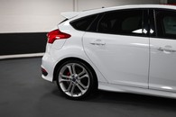 Ford Focus St-2 Tdci Image 11