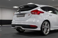 Ford Focus St-2 Tdci Image 12