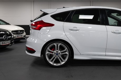 Ford Focus St-2 Tdci 9