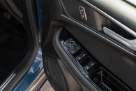 Ford S-Max Titanium Ecoblue Image 25