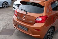 Mitsubishi Mirage Juro Image 17