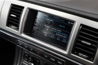 Jaguar XF R-Sport D Auto Image 33