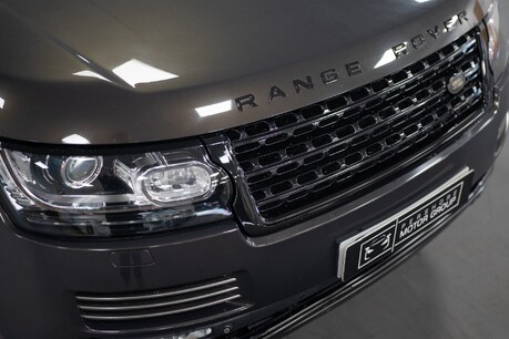 Land Rover Range Rover Rover A-Biography T 35