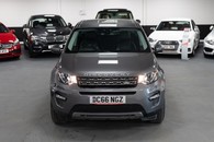 Land Rover Discovery Sport Se Tech T Image 2