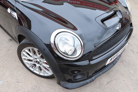 Mini Hatch Cooper Works 2