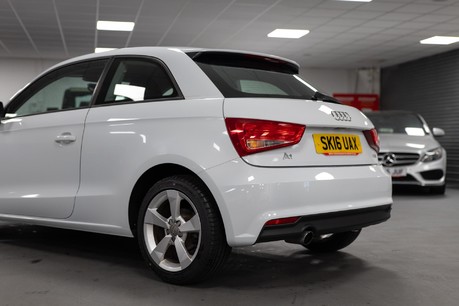 Audi A1 Sport Tfsi 19