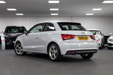 Audi A1 Sport Tfsi 13