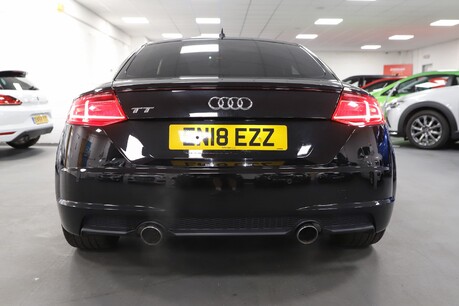 Audi TT S Line Black Edition T 12