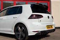 Volkswagen Golf R Image 12