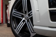 Volkswagen Golf R Image 28