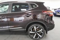 Nissan Qashqai Tekna Dig-T Image 8