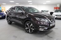 Nissan Qashqai Tekna Dig-T Image 1