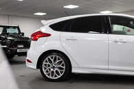 Ford Focus St-Line Image 9