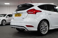 Ford Focus St-Line Image 10