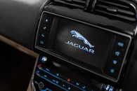 Jaguar XE Prestige I Auto Image 42