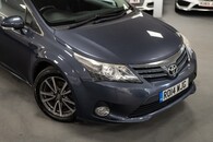 Toyota Avensis Icon Business Ed Image 17