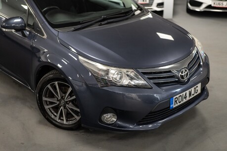 Toyota Avensis Icon Business Ed 17