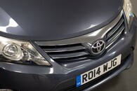 Toyota Avensis Icon Business Ed Image 18