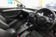 Volkswagen Passat GT TDI BLUEMOTION TECHNOLOGY Image 1