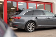 Audi A4 Se Ultra Tdi Image 10