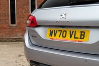 Peugeot 308 Gt Line Sw Puretech S Image 12