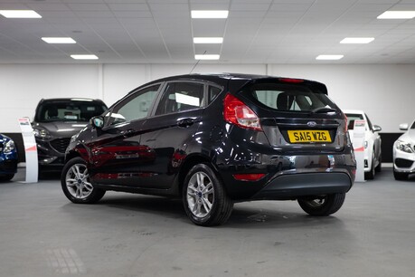 Ford Fiesta Zetec 19